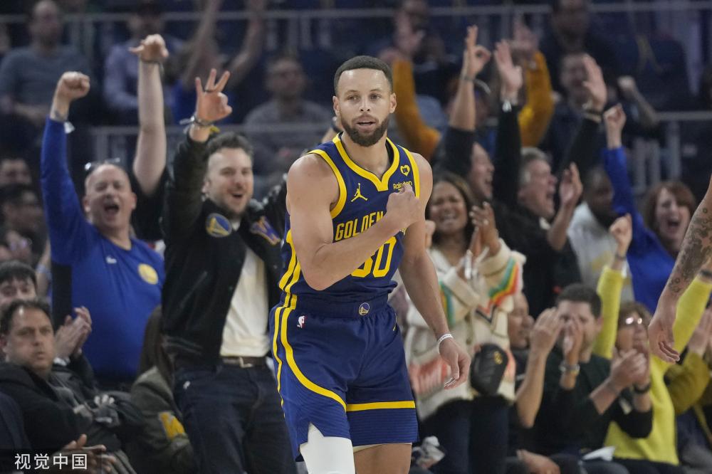 续在家乡球 续在家乡球