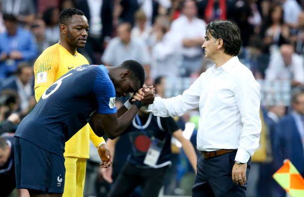 在塞萨洛尼 在塞萨洛尼